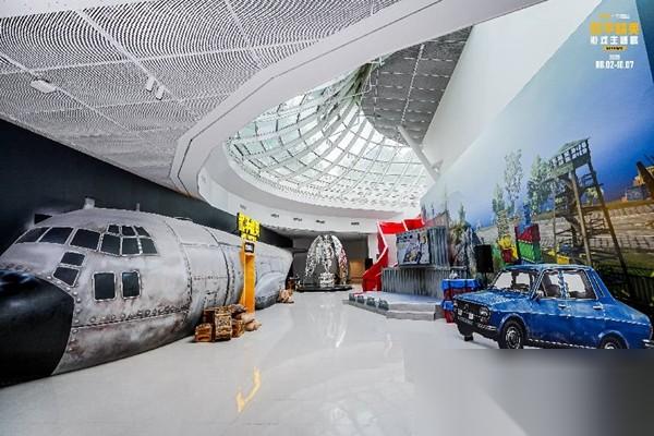 和平精英首次线下展落地上海 8月起北外滩开启七周年青春热血之旅